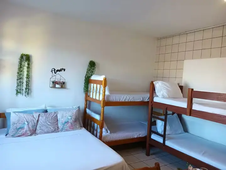Quarto do apartamento 3 do Residencial Costão da Gamboa (foto 5)