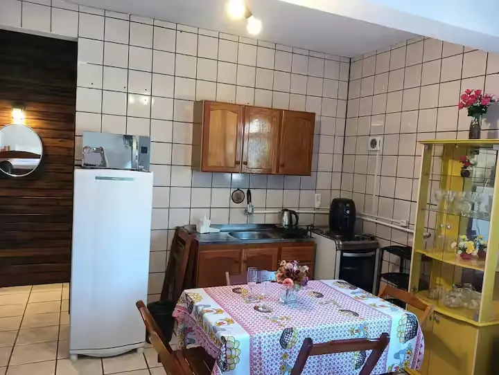 Cozinha do apartamento 3 do Residencial Costão da Gamboa (foto 3)