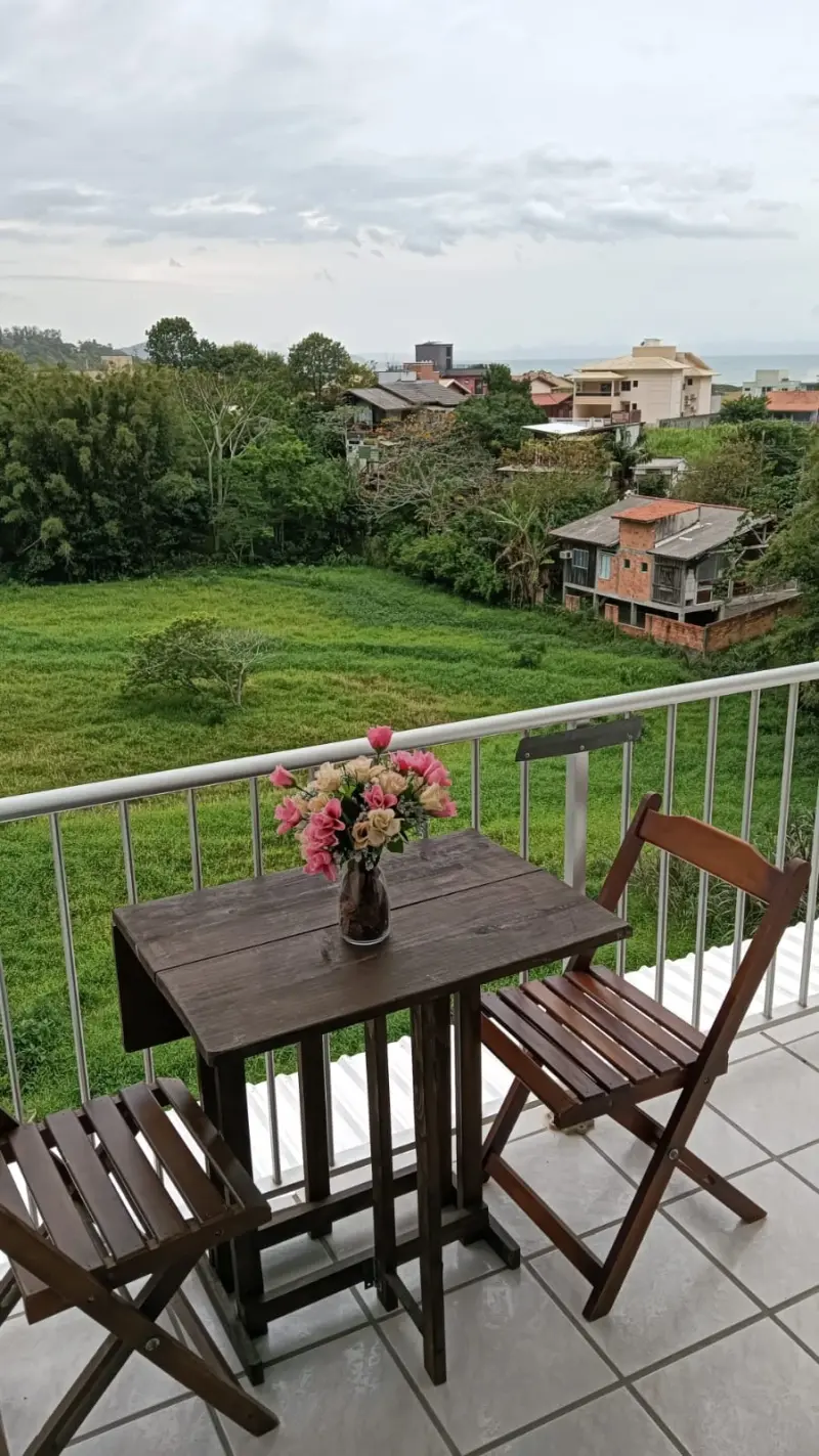 Sacada do apartamento 15 do Residencial Costão da Gamboa (foto 5)