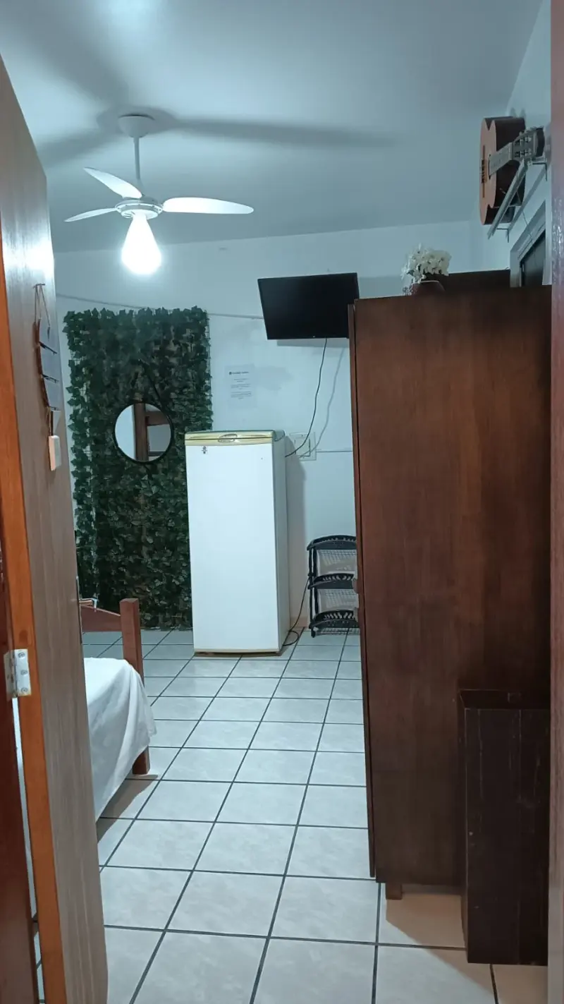 Quarto do apartamento 14 do Residencial Costão da Gamboa (foto 10)